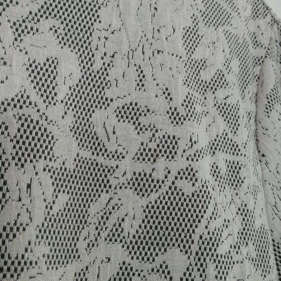 Croft & Barrow 3/4 Sleeve Top (M) - Picture 2 of 7